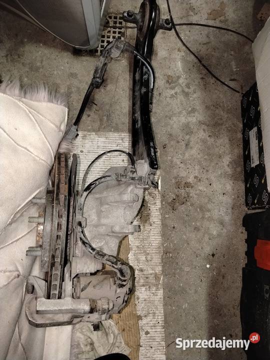 Hyundai Santa fe 2021 Piasta tył tylna zacisk Piekoszów