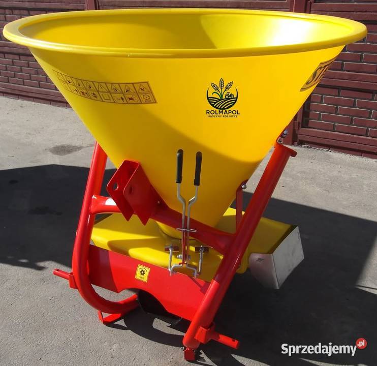 Rozsiewacze do nawozów STRUMYK 200 500 l Dostawa Kalwaria Zebrzydowska