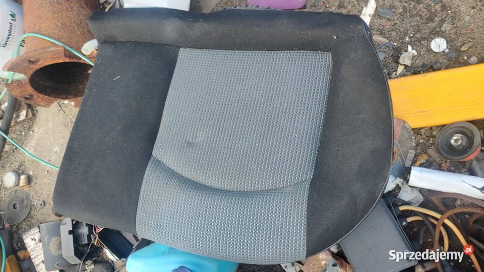 Fotele kanapa tył komplet Peugeot 206 lift 5D HB sprzedam