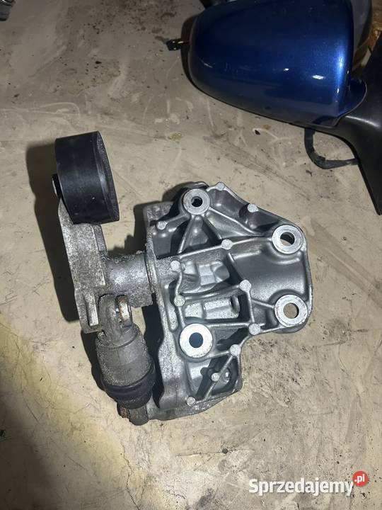 Łapa podstawa alternatora Renault Opel Fiat 20 Kęty