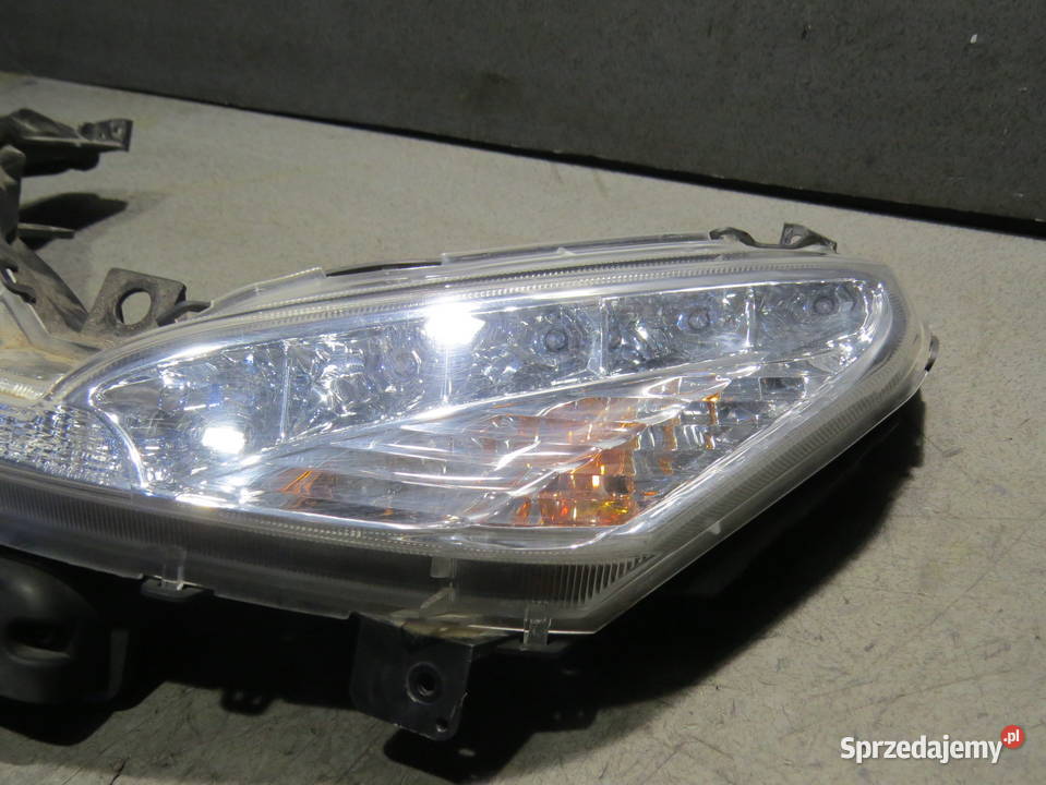 YAMAHA MAJESTY 250 400 2011 LAMPA TYŁ LED Warszawa