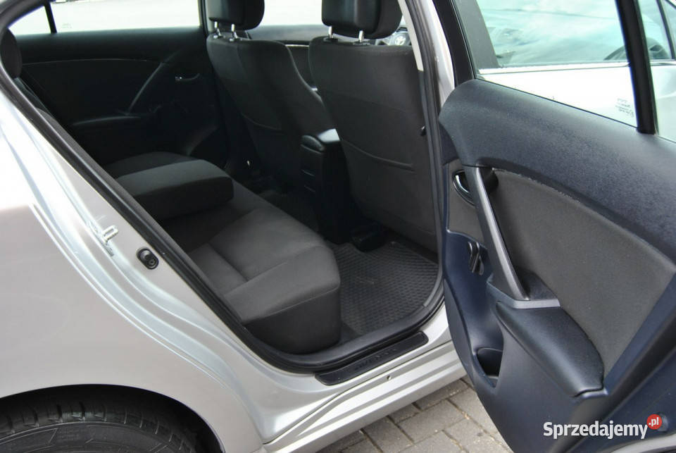 Toyota Avensis Zarejestrowany Ksenony Sedan Alu immobilizer Modliborzyce