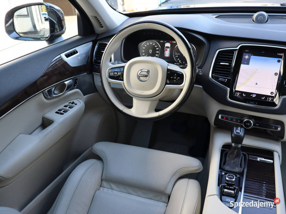 Volvo XC90 D5 AWD wielofunkcyjna kierownica XC 90 sprzedam