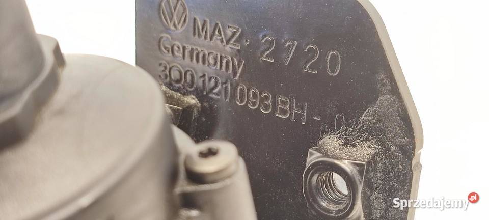 VW TIGUAN II POMPKA WODY 20 TDI 5Q0965561B