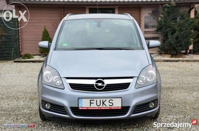 Opel Zafirasiedmioosobowe bezpieczne auto serwisowany w ASO Zduńska Wola