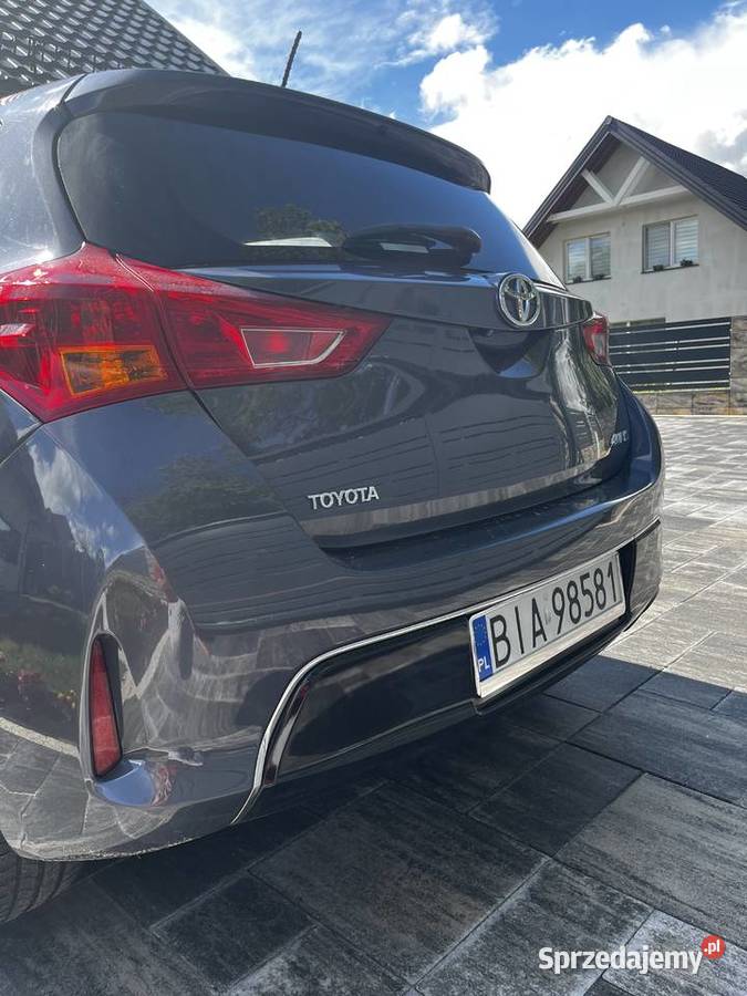 Toyota Auris 16 benzyna Turośń Kościelna