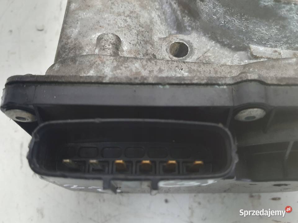 Volvo S40 II V50 24 i PRZEPUSTNICA 30711551 osobowe Silniki i osprzęt
