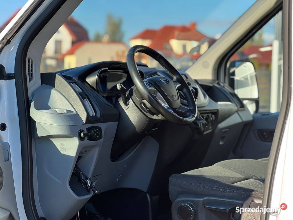 Ford Transit L2H3 świeżo sprowadzony autoalarm Ford Ostrowiec Świętokrzyski