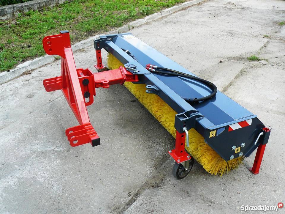 Zamiatarka szczotkowa ZE120 o szerokości nie