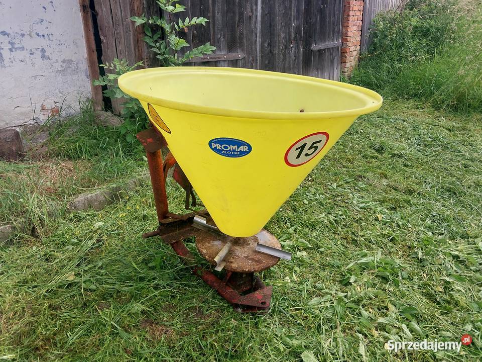 Rozsiewacz Nawozu Lej Plastikowy Nowego Paszowa