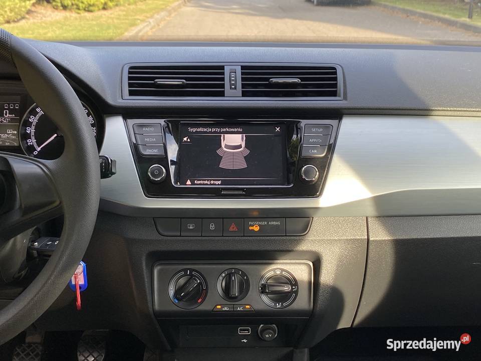 Salon Polska Piękna Benzyna Gaz manualna Fabia Tarnów sprzedam