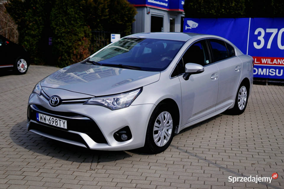 Toyota Avensis salon Polska serwis ASO ładne Warszawa sprzedam