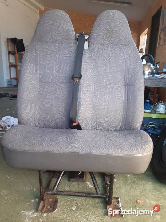 Fotele pasażera przód ford transit 2005 nieuszkodzony