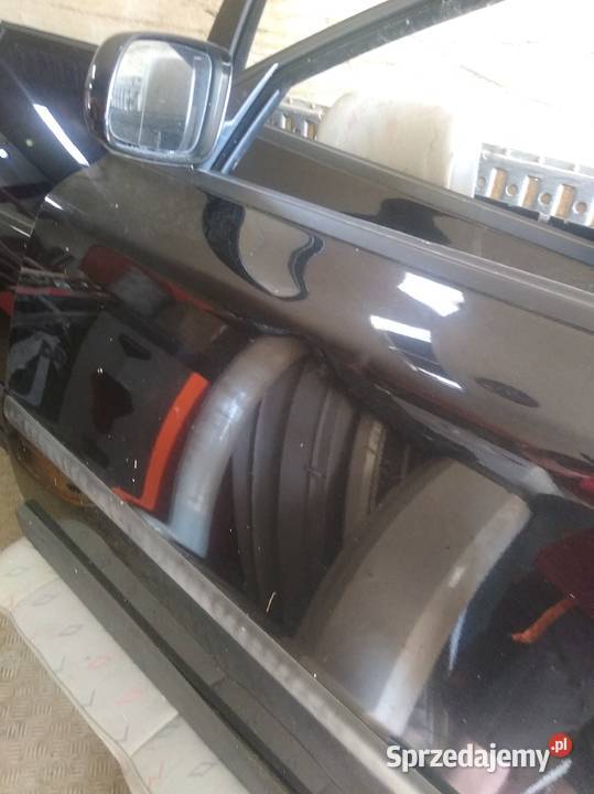 Passat b5 drzwi LC9Z części blacharskie Karoseria lubelskie