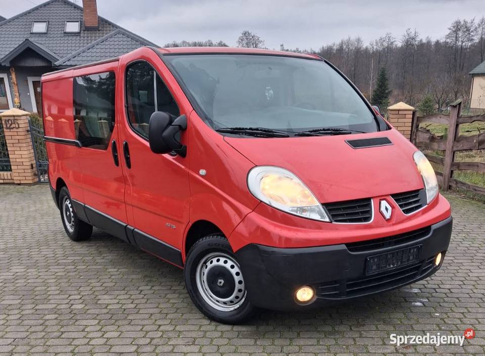 Piękny Trafic 6osobwy Szwajcar Zwoleń