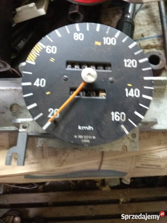 Szybkościomierz Mercedes W123 beczka
