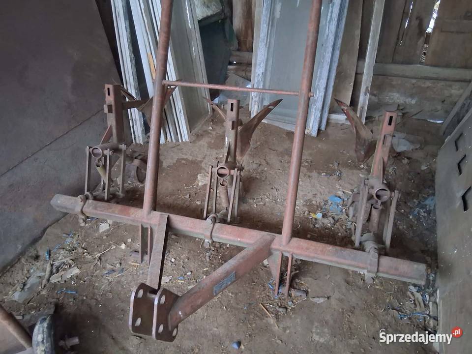 Obsypnik do ziemniaków 3rzędowy Obsypniki i pielniki Radom sprzedam