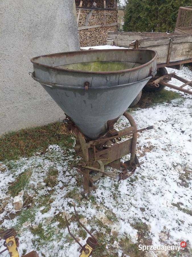 Lejek rozsiewacz siewnik