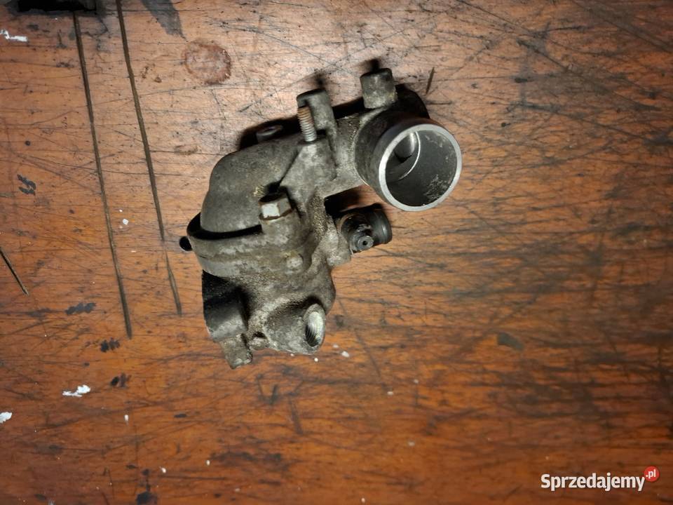 Termostat obudowa termostatu Kia Ceed Hyundai 16 Przyborów