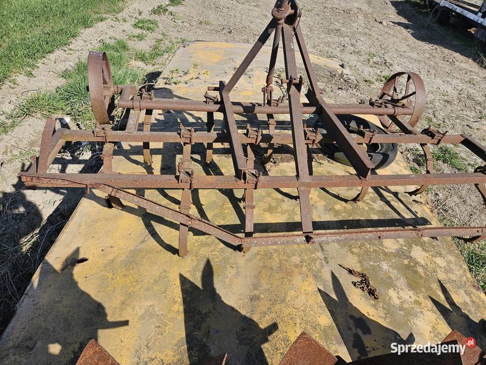 Kombajn case 953 Plug podorywkowy 7 5 kultywator wielkopolskie Pleszew sprzedam