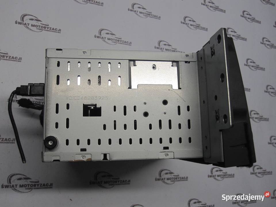 FREELANDER II 08r radio CD 6H52138C815AD osobowe świętokrzyskie sprzedam
