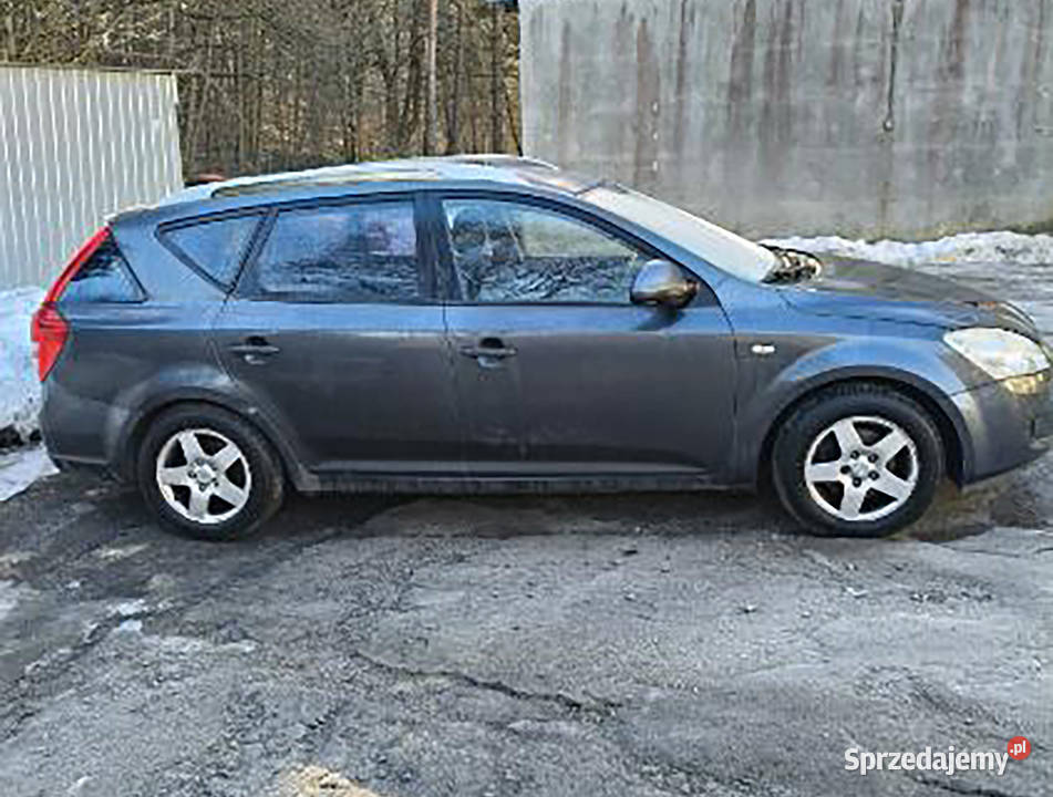 KIA CEED KOMBI 14 2008 LPG do naprawy 1400cm3 Kia pomorskie Gdańsk