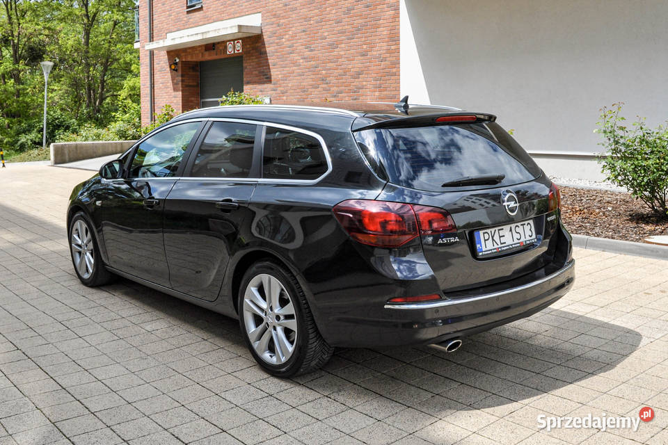 Opel Astra J 20CDTI 160 Bezwypadkowy Lift 2014 r Astra Wrocław