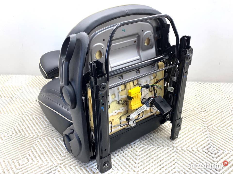 FOTEL PRAWY PRZÓD MINI COUNTRYMAN R60 Crossover Fotele i kanapy