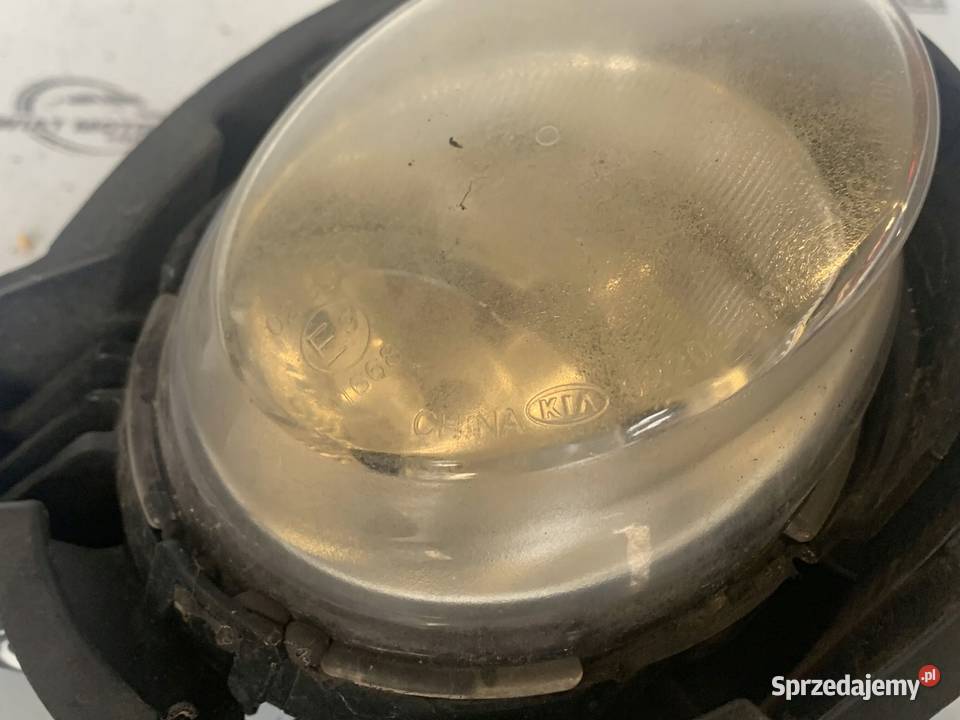 KIA SPORTAGE II LIFT 10r halogen prawy 92202030 Kielce sprzedam