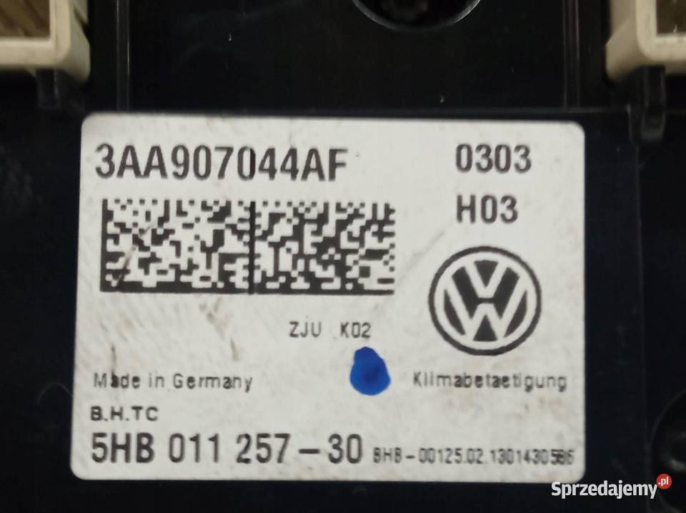 PANEL NAWIEWU 3AA907044AF 5HB01125730 VW