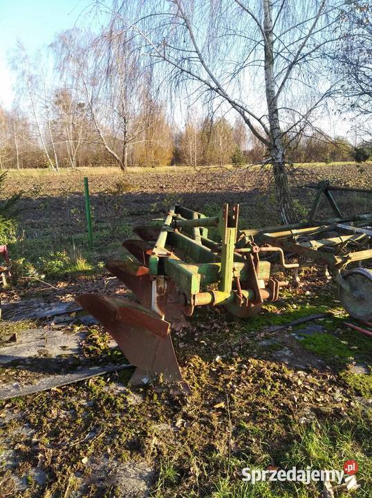 Pługi zagonowe 4 skibowe Pługi