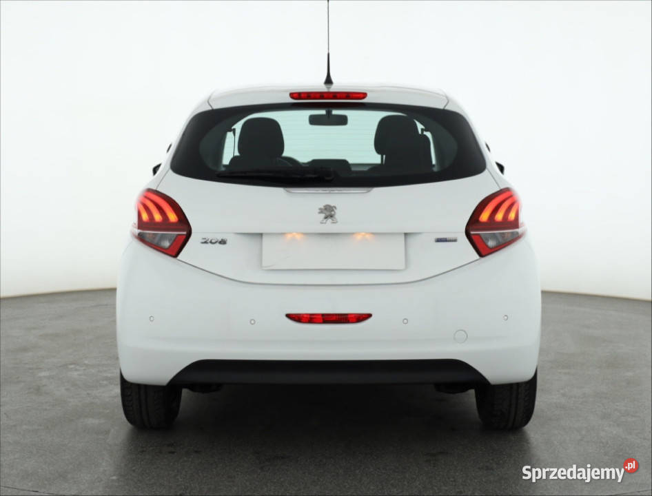Peugeot 208 12 PureTech benzyna Piaseczno