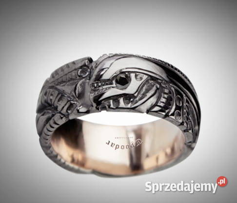 ZŁOTY BIOMECHANICZNY SYGNET Z CZARNYM DIAMENTEM Warszawa sprzedam