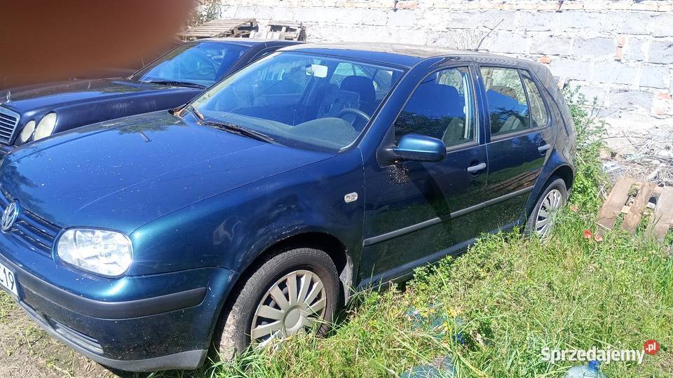 VW Golf IV 2002 14 16V benzyna 5 drzwi ABS Starogard Gdański