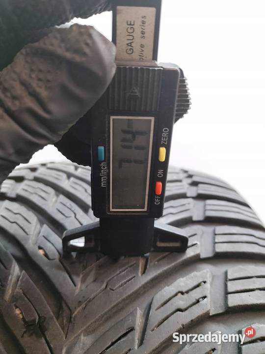 OPONA CAŁOROCZNA NOKIAN SEASONPROOF 1 23545R18