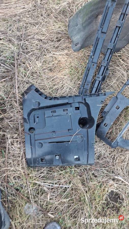 Ślizg zderzaka tył bmw f01 Spalona