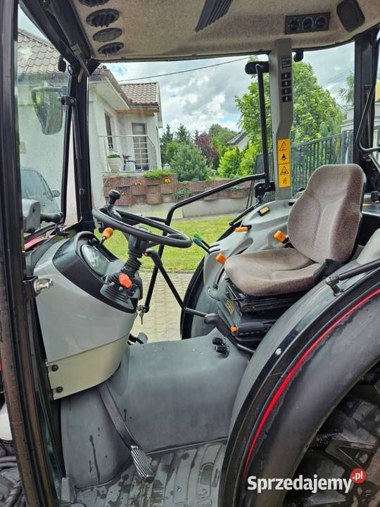 Ciągnik sadowniczy Massey Ferguson 3625V 4x4 Sochaczew