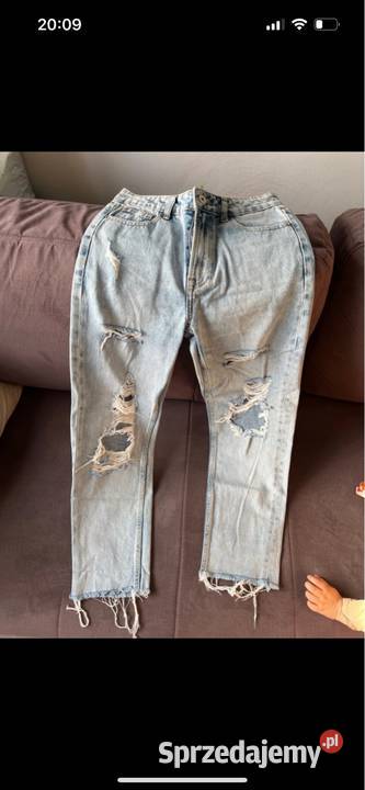 Spodnie mom fit z dziurami Rozmiar 38(M) Pleszew
