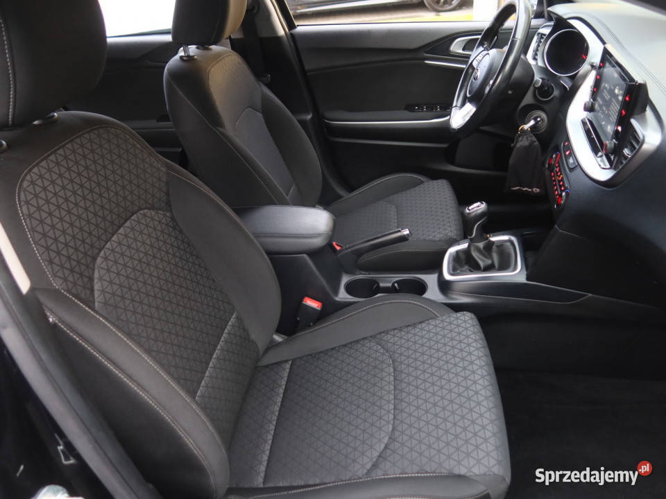 Kia Ceed 10 TGDI śląskie Katowice