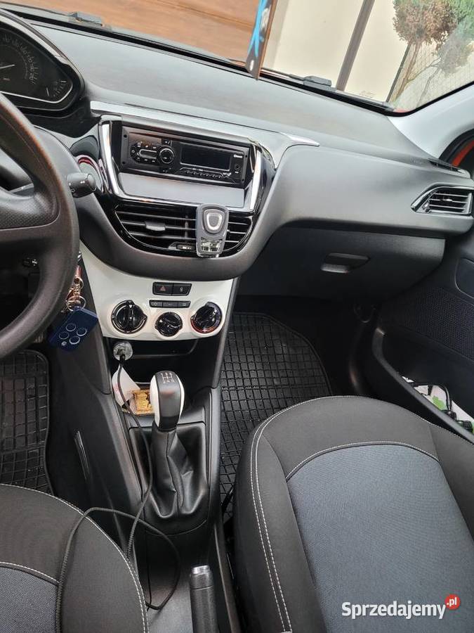 Peugeot 208 lift sprzedam
