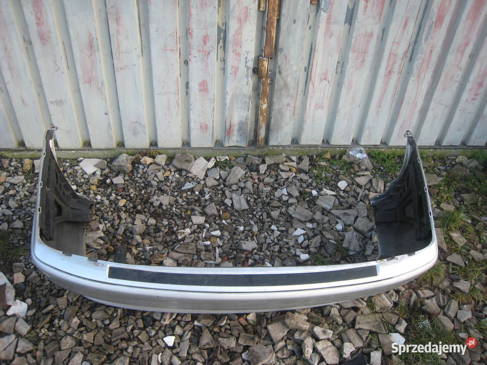 Zderzak tylny tył Mitsubishi Carisma lift 9904 Zderzaki