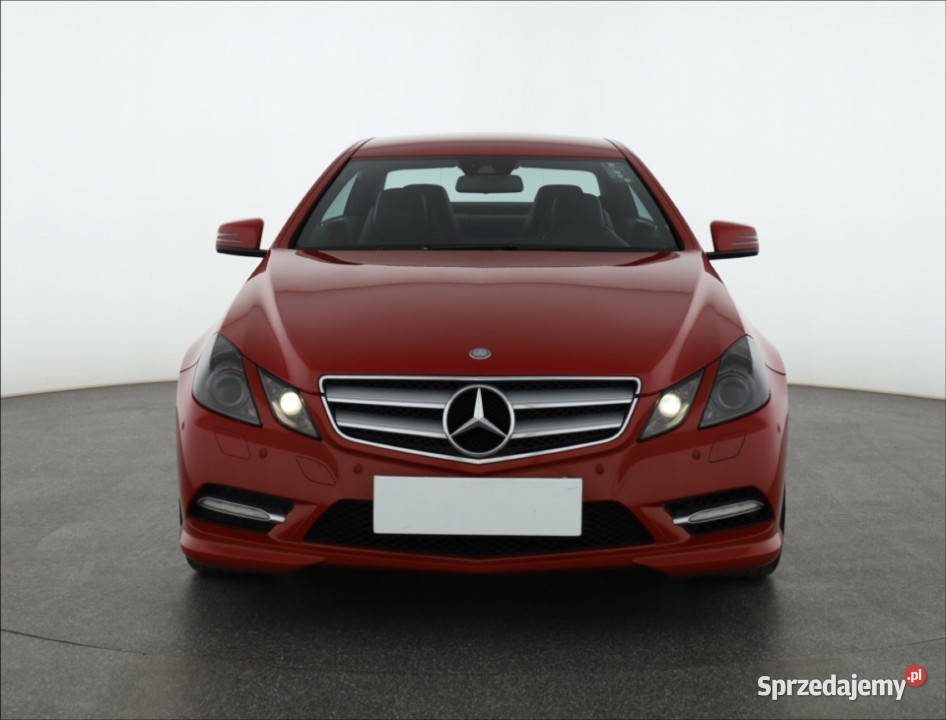 Mercedes E E 200 Piaseczno