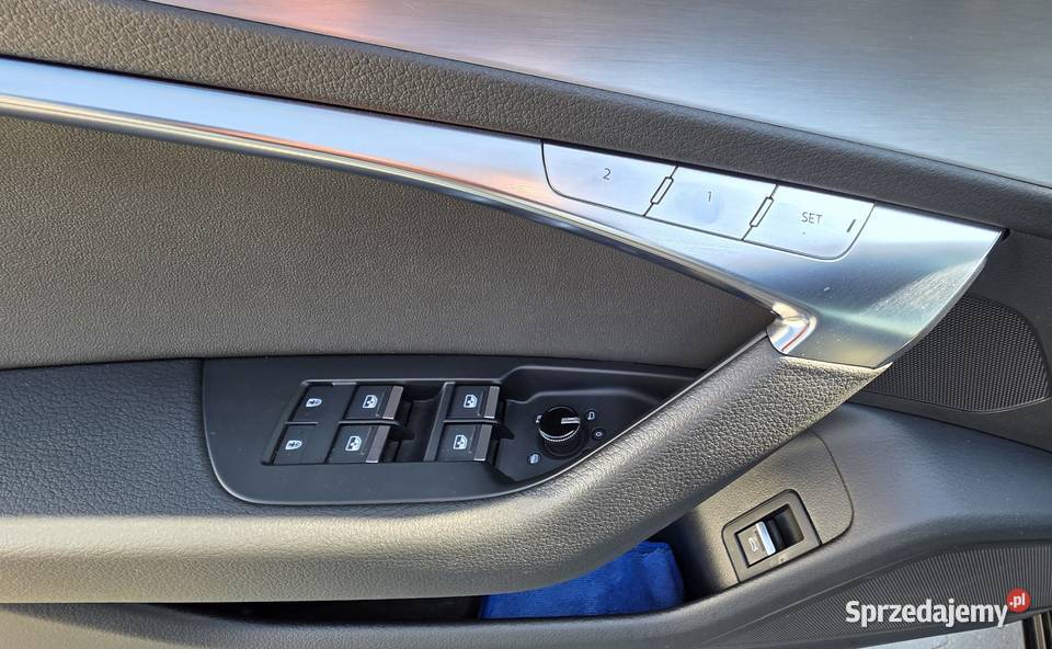 AUDI A6 C8 Avant w wersji Sport Sline asystent pasa ruchu