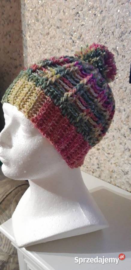 Kolorowe czapki Zamość