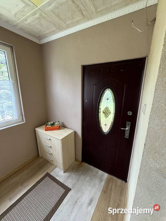 Urokliwe siedlisko na wsi z dużą działkąidealne Sprzedaż