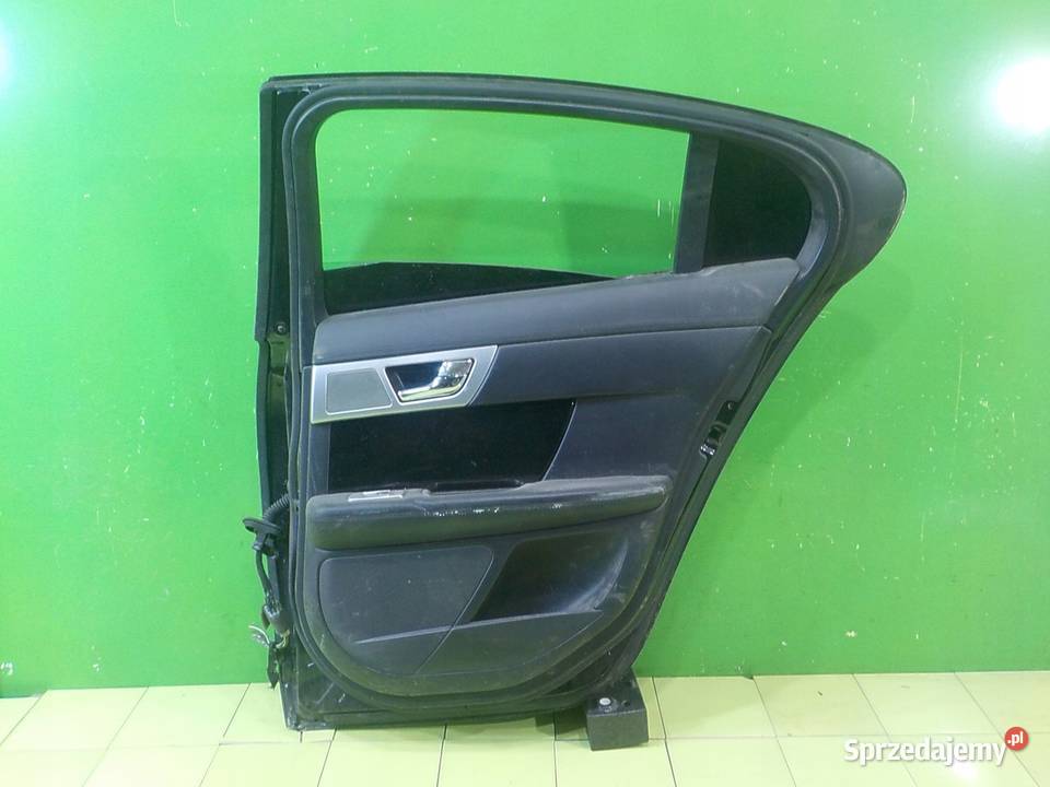 FORD FOCUS MK3 16 TDCI 12r HB 5D drzwi lewe