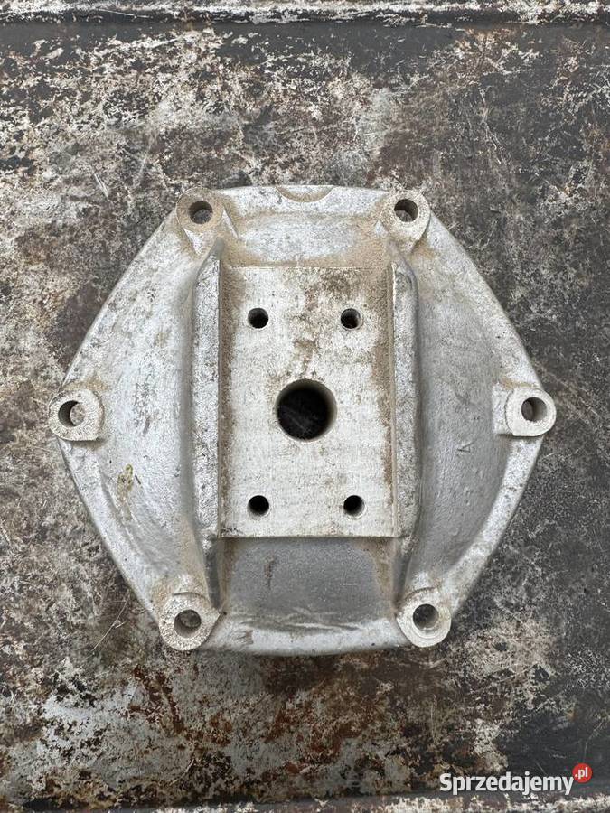 K750 oryginalny Dekiel Dyfra Szpika m8 Nowy