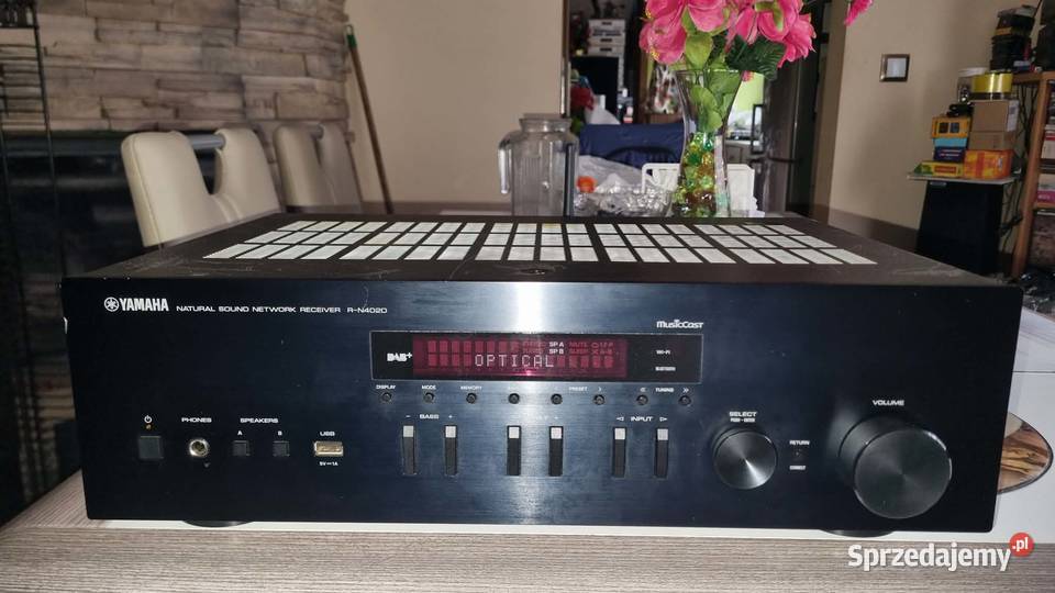 Ampituner Yamaha RN402D DAB FM WiFi USB Warta