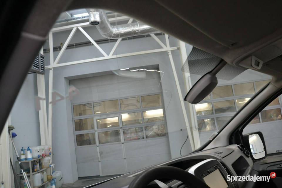 Nissan NV300 16 diesel 125 6biegów mały przebieg małopolskie Kęty