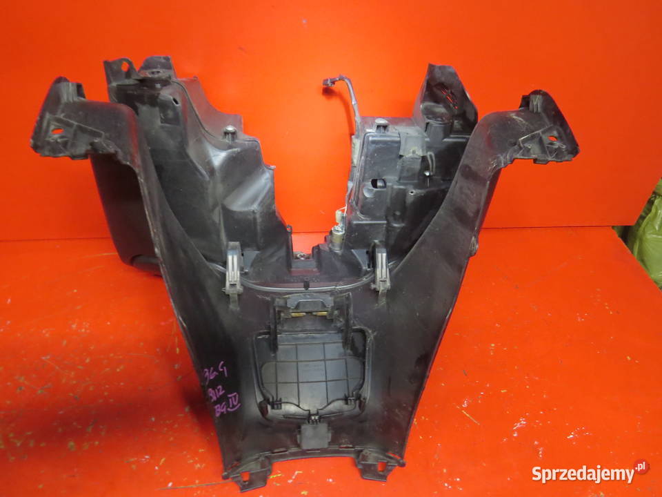 SUZUKI BURGMAN 400 250 07 k7 kokpit schowek Warszawa